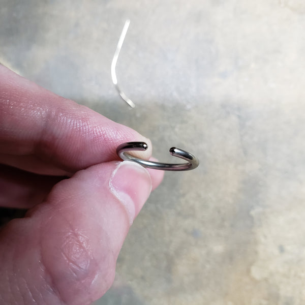 Captive Bead Ring How to Put in